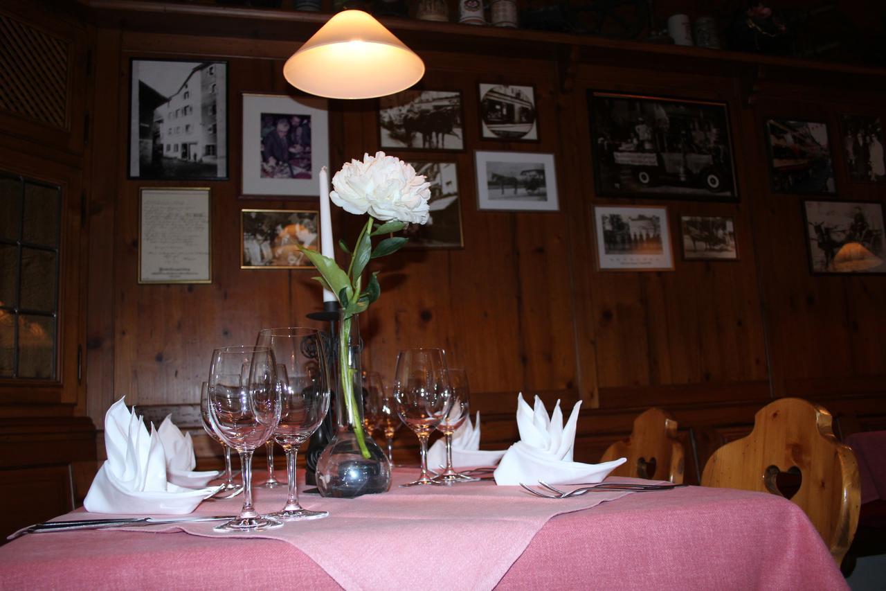 Wasserstelz Historisches Genusshotel & Restaurant Am Rhein Hohentengen am Hochrhein المظهر الخارجي الصورة